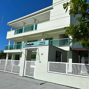 residencia-esmeralda.santa-catarina-brasil.com/